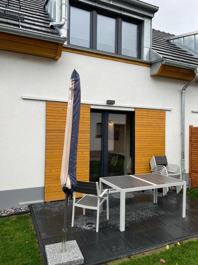 Ferienhaus Anton Dranske Bagian luar foto